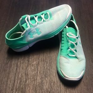 Under armour tennis shoes